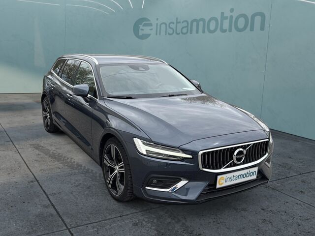 Blau Gebraucht 2021 Volvo V60 Inscription Kombi | 29.640 € (Fairer Preis) - Bild 1/2