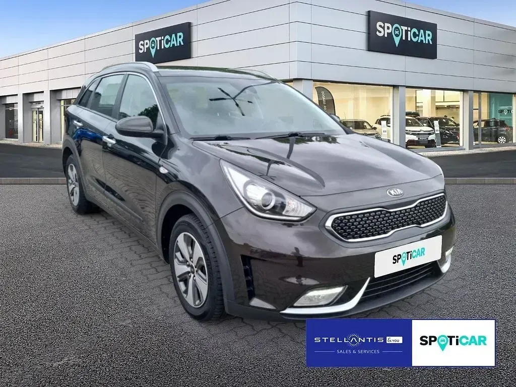 Gebraucht Kia Niro Vision 141 PS (103 kW) 2019 Braun SUV