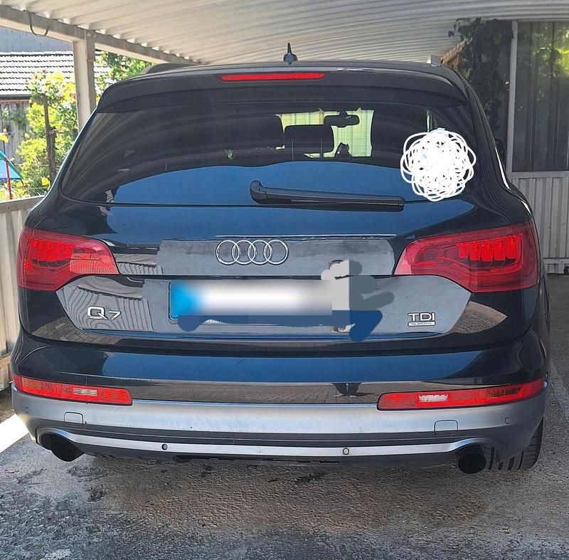Gebraucht Audi Q7 Ambiente 245 PS (180 kW) 2011 Schwarz SUV