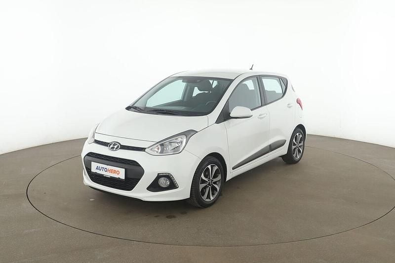 Gebraucht Hyundai i10 Style 87 PS (63 kW) 2016 Weiß Kleinwagen