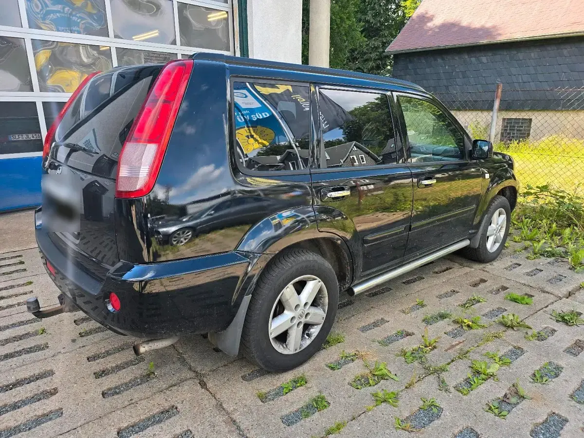 Gebraucht Nissan X-Trail 165 PS (121 kW) 2005 Schwarz SUV
