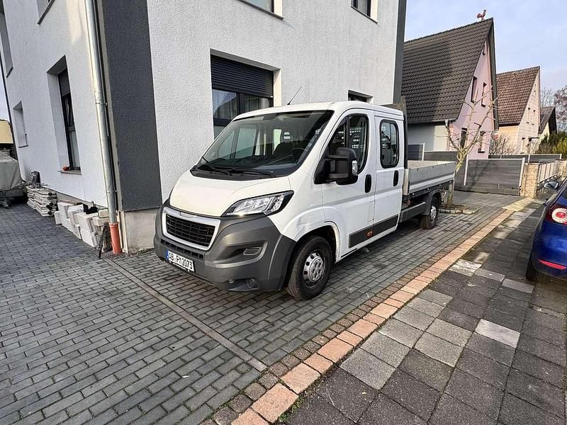 Weiß Gebraucht 2016 Peugeot Boxer Van | 11.900 € (Fairer Preis) - Bild 1/4