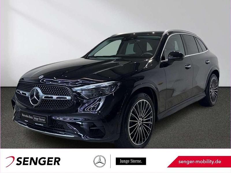 Schwarz Gebraucht 2024 Mercedes GLC220 AMG line SUV | 61.880 € (Etwas zu teuer) - Bild 1/3