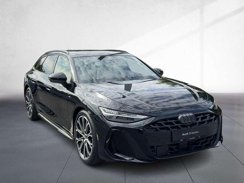 Neu Audi A6 Sport 204 PS (150 kW) 2025 Mitternachtsgrün metallic Kombi