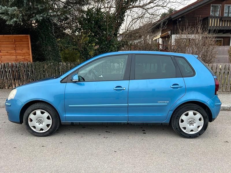 Gebraucht VW Polo 65 PS (47 kW) 2008 Blau Kleinwagen