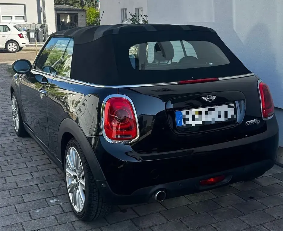 Gebraucht Mini Cooper D Cabriolet 116 PS (85 kW) 2016 Schwarz Cabrio