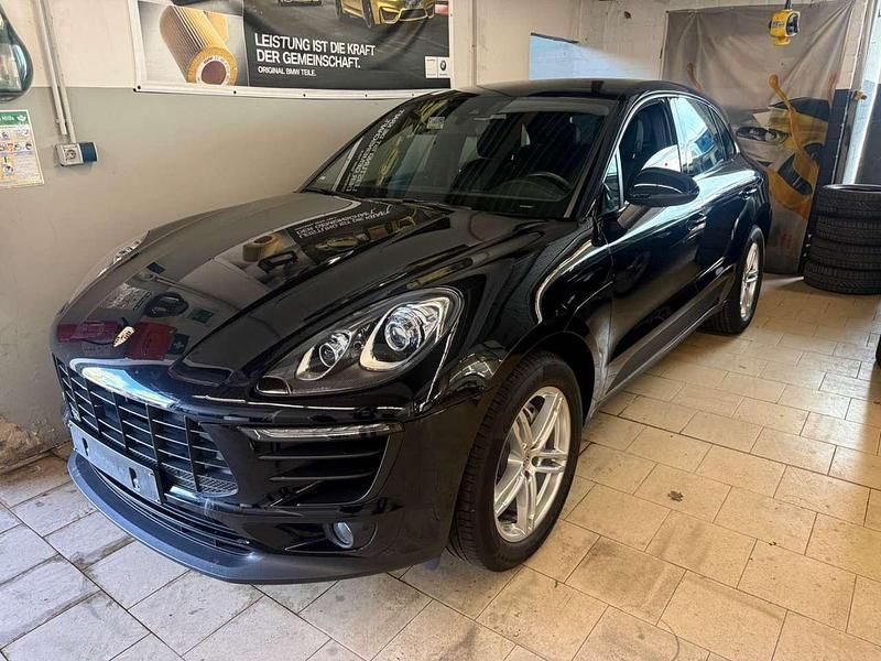 Second-hand Porsche Macan S 340 CP (250 kW) 2017 Negru SUV