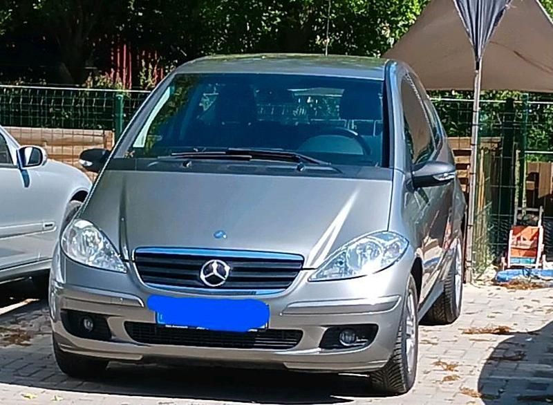 Grau Gebraucht 2005 Mercedes A150 Kombi | 3.900 € (Fairer Preis) - Bild 1/4