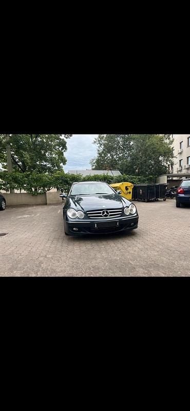 Gebraucht Mercedes CLK320 Avantgarde 224 PS (164 kW) 2006 Schwarz Coupé