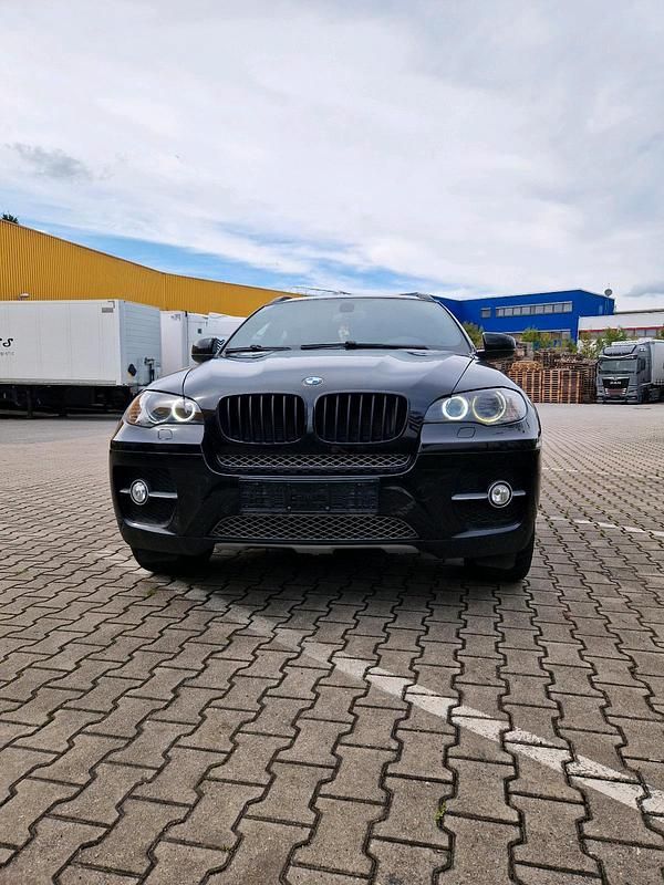 Schwarz Gebraucht 2008 BMW X6 SUV | 11.000 € (Guter Preis) - Bild 1/4