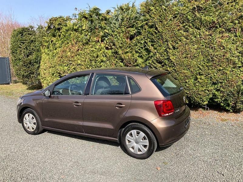 Gebraucht VW Polo 75 PS (55 kW) 2012 Braun Kleinwagen