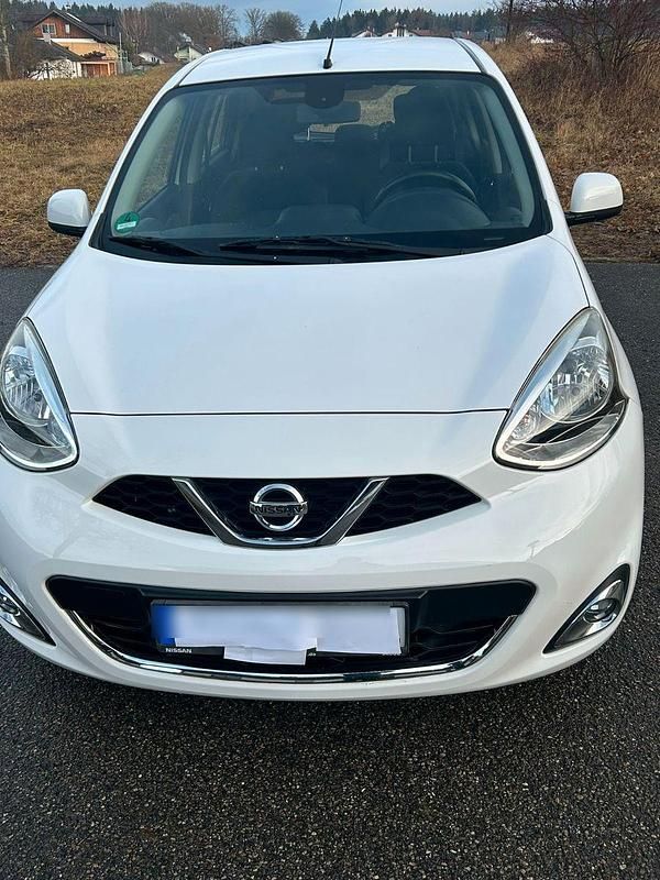 Gebraucht Nissan Micra 80 PS (58 kW) 2015 Weiß Kleinwagen