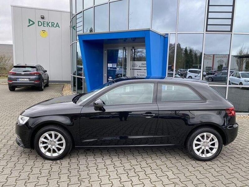 Gebraucht Audi A3 Attraction 110 PS (80 kW) 2016 Schwarz Limousine