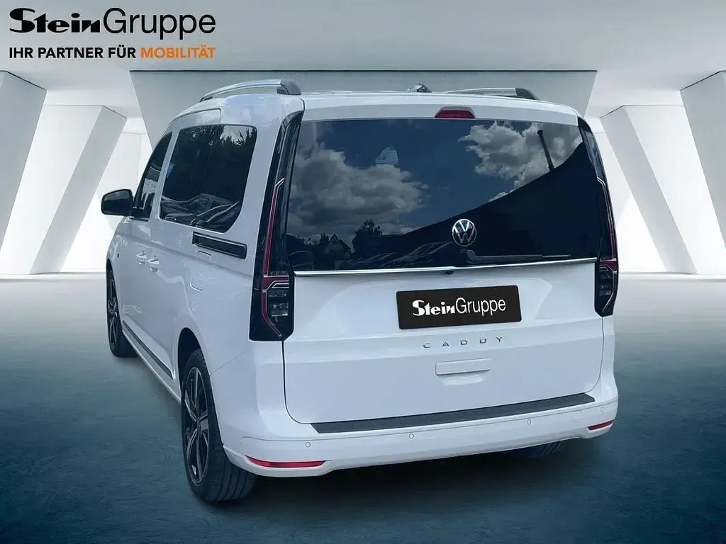 Gebraucht VW Caddy Style 122 PS (89 kW) 2023 Weiß Van / Kleinbus