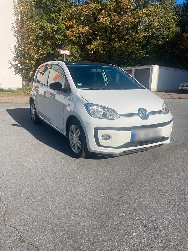 Weiß Gebraucht 2019 VW up! high up! Kleinwagen | 11.900 € (Teuer) - Bild 1/4