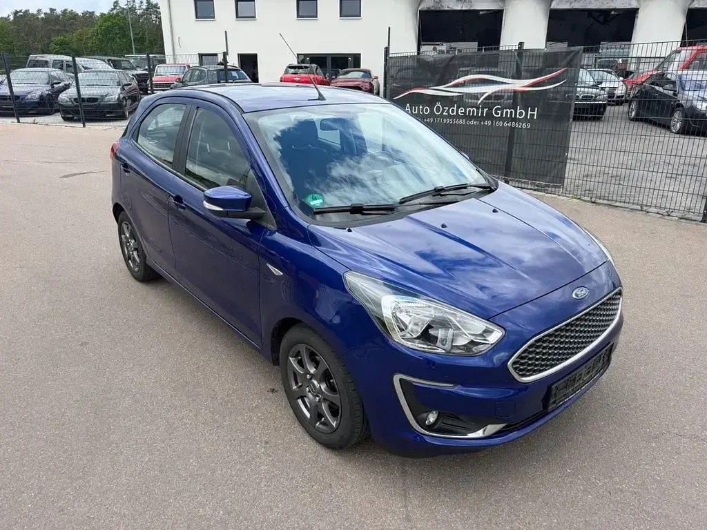 Używany Ford Ka Plus Cool & Connect 86 KM (63 kW) 2019 Niebieski Hatchback