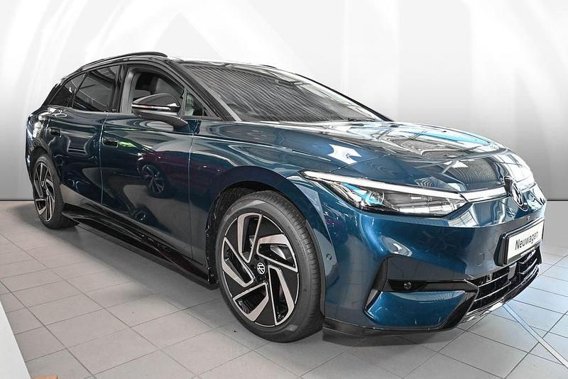 Gebraucht VW ID.7 Pro 210 kW (286 PS) 2025 Aquamarinblau metallic Kombi