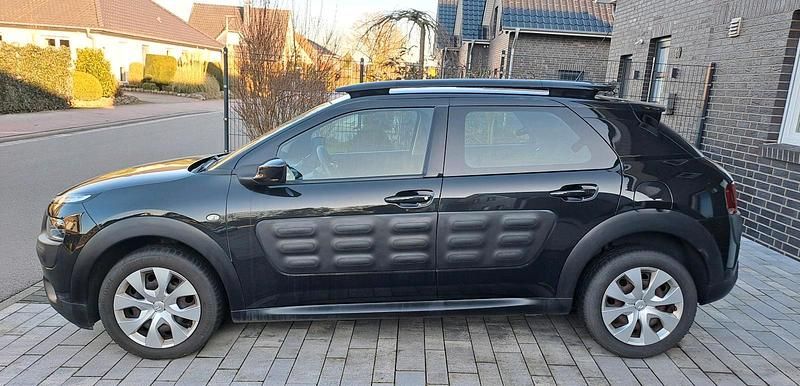 Gebraucht Citroën C4 92 PS (67 kW) 2015 Schwarz SUV