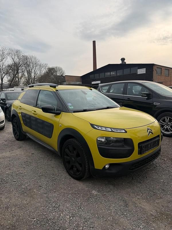 Gebraucht Citroën C4 80 PS (58 kW) 2017 Andere farben SUV