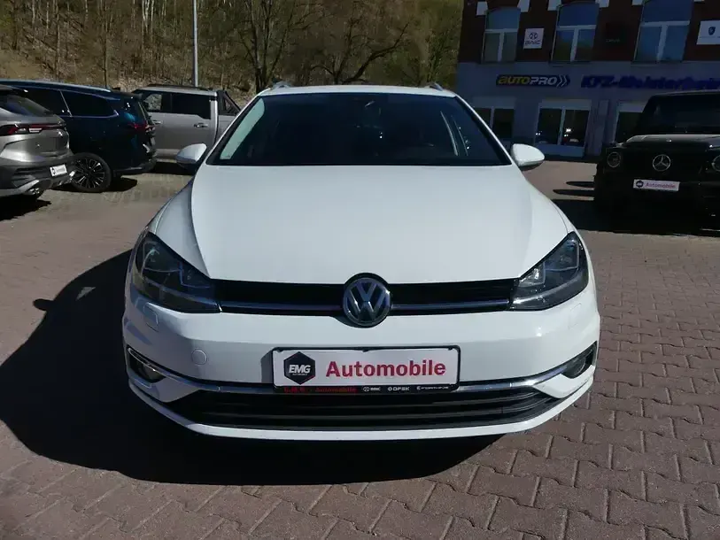 Używany VW Golf VII 150 KM (110 kW) 2020 Biały Kombi