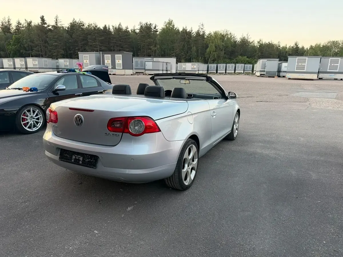 Gebraucht VW Eos 160 PS (117 kW) 2006 Silber Cabrio