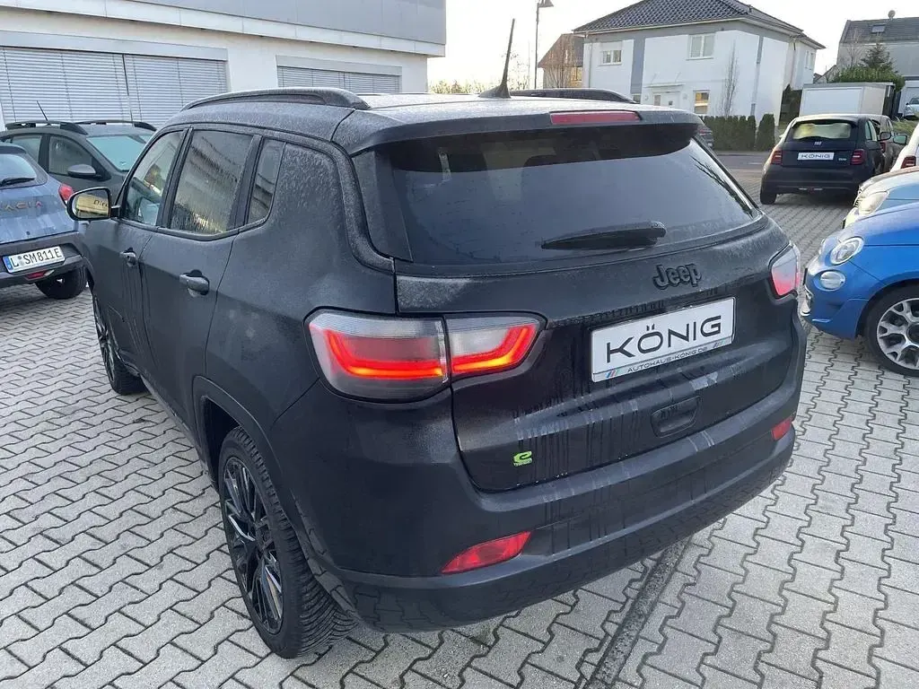 Gebraucht Jeep Compass Altitude 131 PS (96 kW) 2023 Schwarz SUV