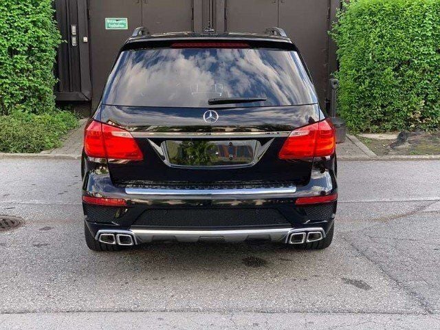 Gebraucht Mercedes GL350 AMG 258 PS (189 kW) 2015 Schwarz SUV