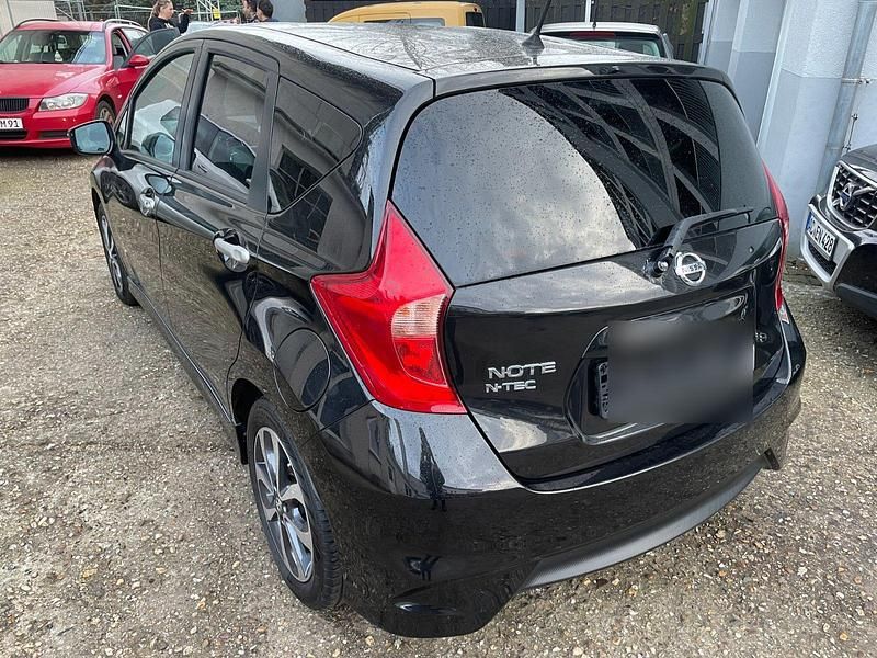 Gebraucht Nissan Note 80 PS (58 kW) 2015 Schwarz Limousine