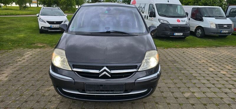 Grau Gebraucht 2011 Citroën C8 Exclusive Van / Kleinbus | 2.700 € (Fairer Preis) - Bild 1/4