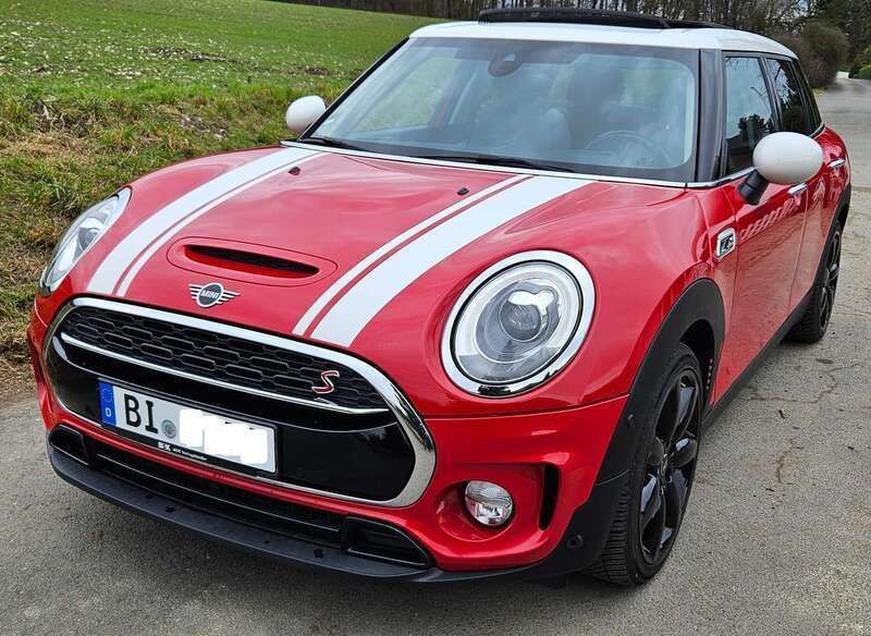 Rot Gebraucht 2018 Mini Cooper SD Clubman Kombi | 20.999 € (Fairer Preis) - Bild 1/4