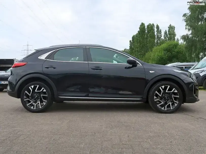 Gebraucht Kia XCeed Vision 140 PS (102 kW) 2025 (1k) zilinaschwarz met. SUV