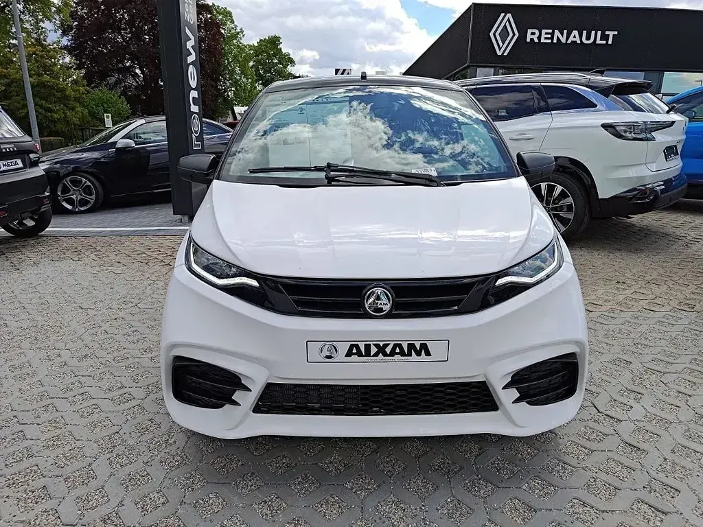 Nowe Aixam e-Crossover 2026 Biały