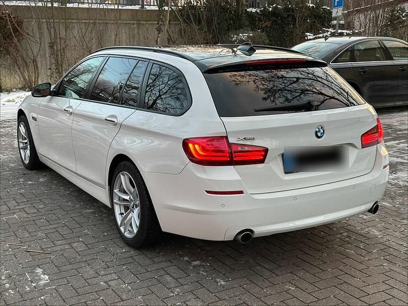 Gebraucht BMW 535 313 PS (230 kW) 2015 Weiß Kombi