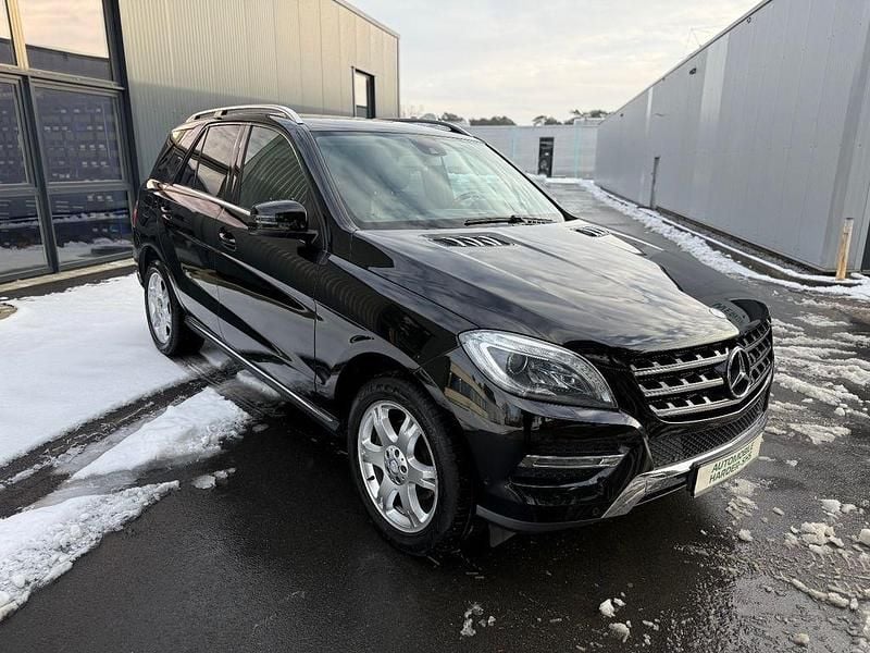 Gebraucht Mercedes ML350 258 PS (189 kW) 2013 Schwarz SUV