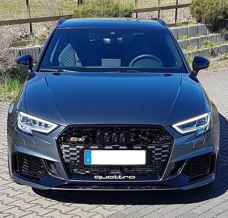 Gebraucht Audi RS3 Sport 400 PS (294 kW) 2020 Grau Limousine