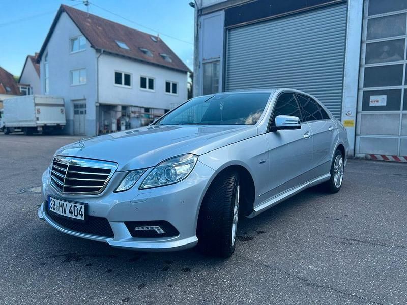 Silber Gebraucht 2010 Mercedes 350 Limousine | 8.000 € (Superpreis) - Bild 1/4