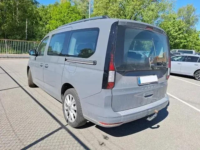 Gebraucht VW Caddy Maxi Life 122 PS (89 kW) 2024 Grau Van / Kleinbus