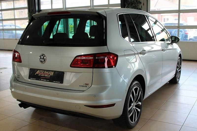 Gebraucht VW Golf Sportsvan Highline 150 PS (110 kW) 2014 Silber Van / Kleinbus