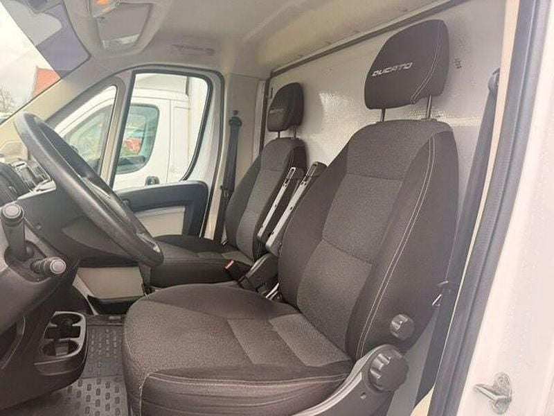 Gebraucht Fiat Ducato 150 PS (110 kW) 2017 Weiß Van