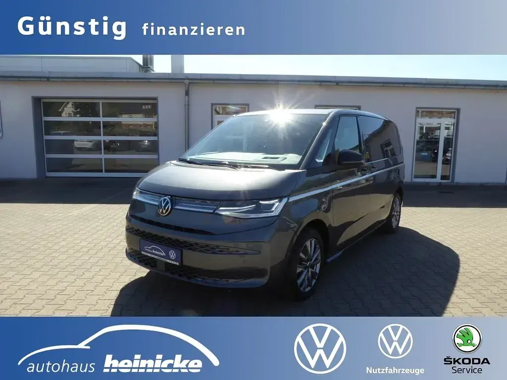 Usata VW Multivan Style 150 CV (110 kW) 2022 Grigio Monovolume