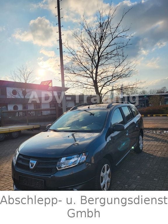 Grau Gebraucht 2017 Dacia Logan MCV Ambiance Kombi | 3.099 € (Guter Preis) - Bild 1/4