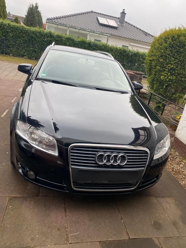 Schwarz Gebraucht 2007 Audi A4 Kombi | 2.200 € (Guter Preis) - Bild 1/4