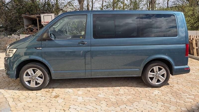 Second-hand VW T6 150 CP (110 kW) 2018 Verde Van