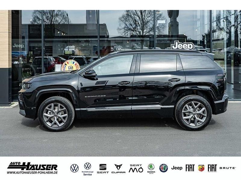 Neu Jeep Compass 145 PS (106 kW) 2026 Schwarz SUV