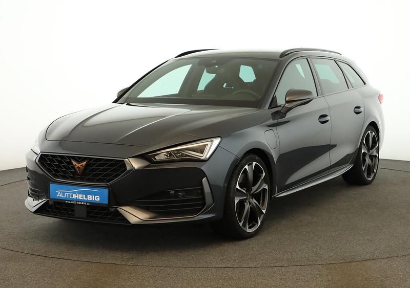 Magnetic tech grau metallic Gebraucht 2021 Cupra Leon VZ | 23.880 € (Fairer Preis) - Bild 1/4