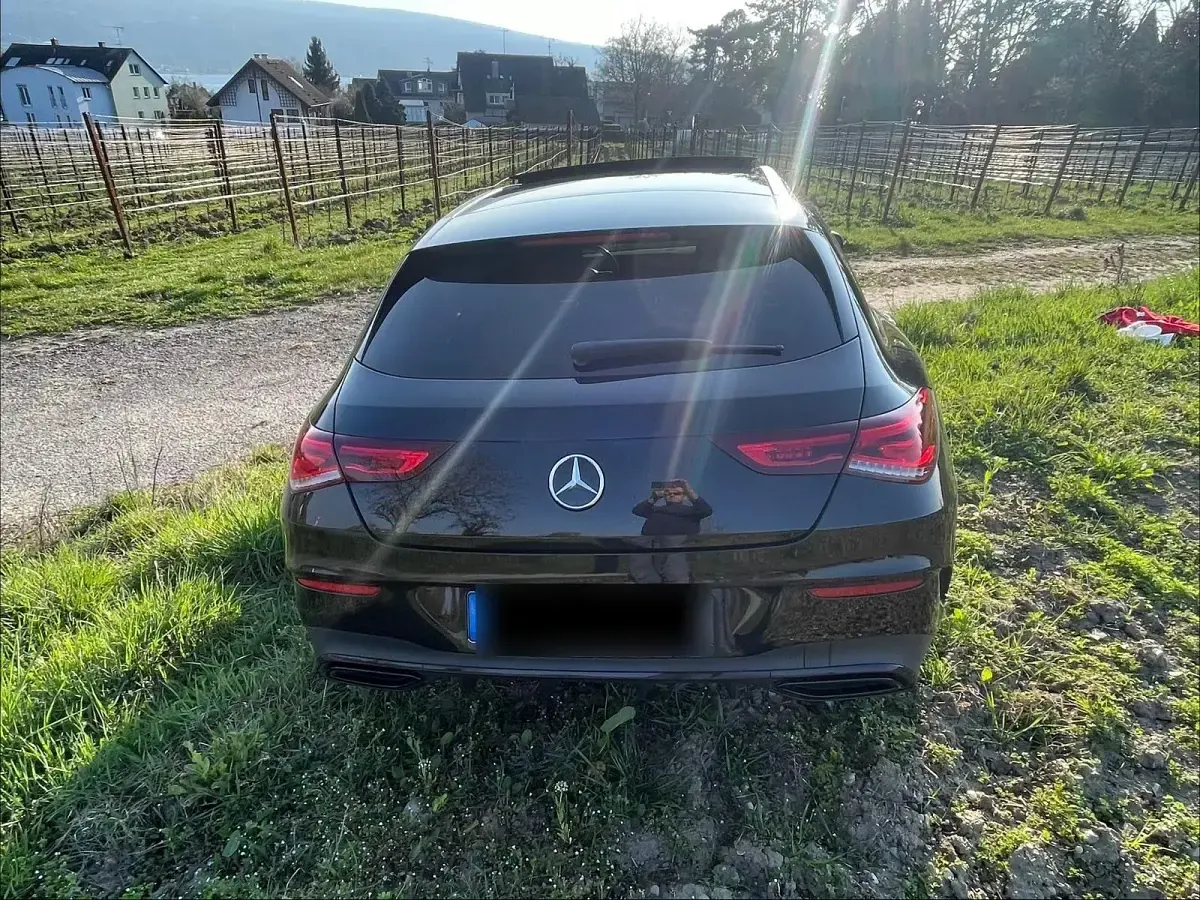 Gebraucht Mercedes CLA220 190 PS (139 kW) 2020 Schwarz Coupé