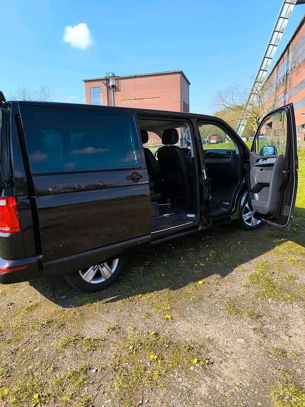 Używany VW T6 150 KM (110 kW) 2016 Andere farben Van
