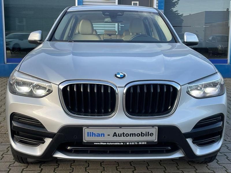 Gebraucht BMW X3 Advantage 190 PS (139 kW) 2020 Glaciersilber SUV