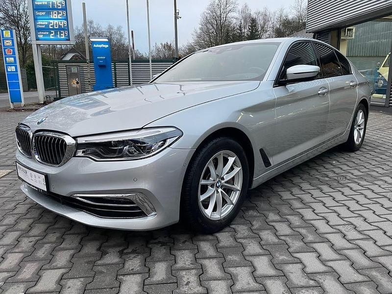Gebraucht BMW 540 Luxury Line 340 PS (250 kW) 2018 Silber Limousine