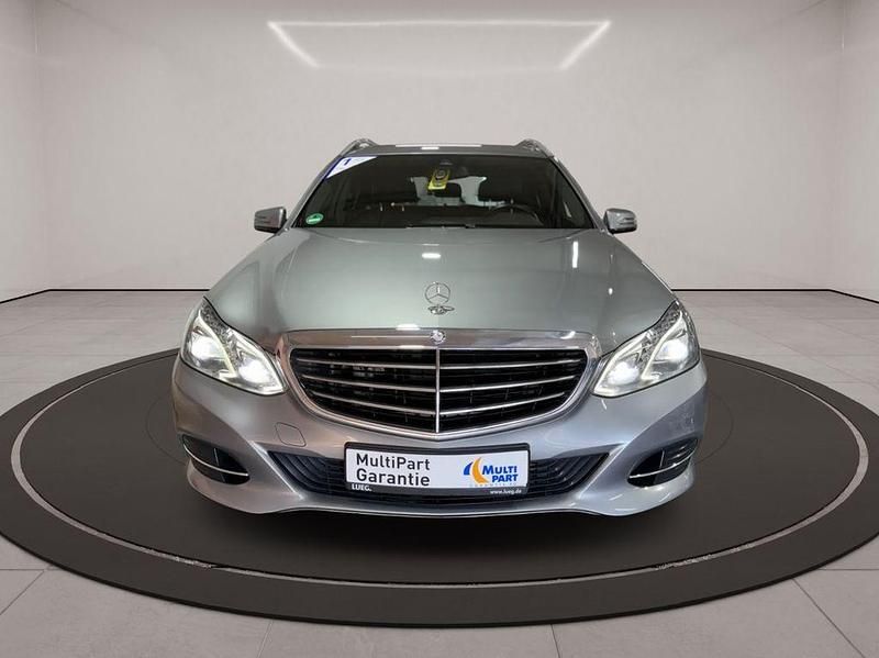Gebraucht Mercedes E300 Edition 231 PS (169 kW) 2013 Other Kombi